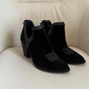 Lucchese Alma Suede Fringe